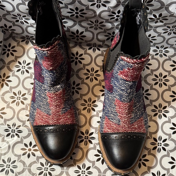 Free People Multicolor Plaid textile Boots with Black leather Accents Sz 36.5 - Picture 7 of 11